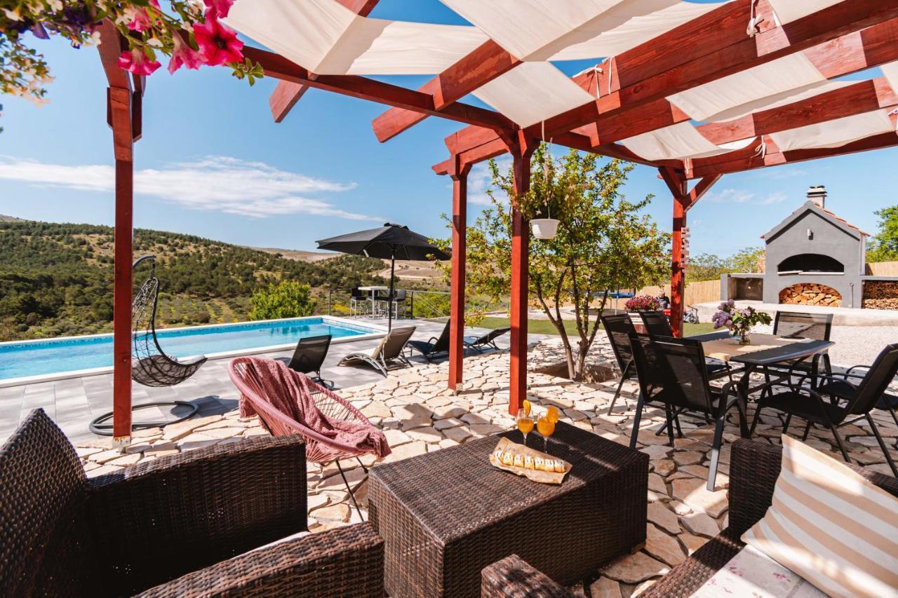 Guest House "The View" - With A Pool Donje Polje 외부 사진