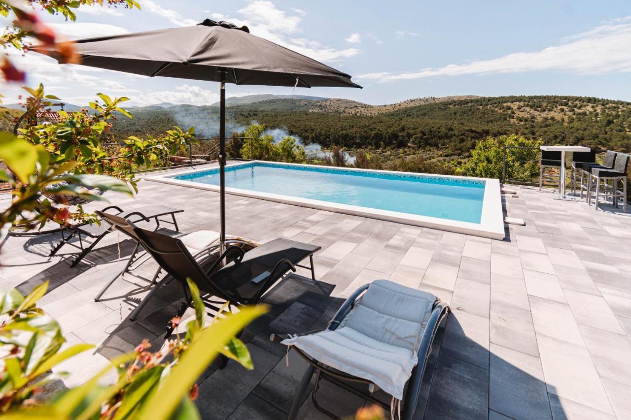Guest House "The View" - With A Pool Donje Polje 외부 사진