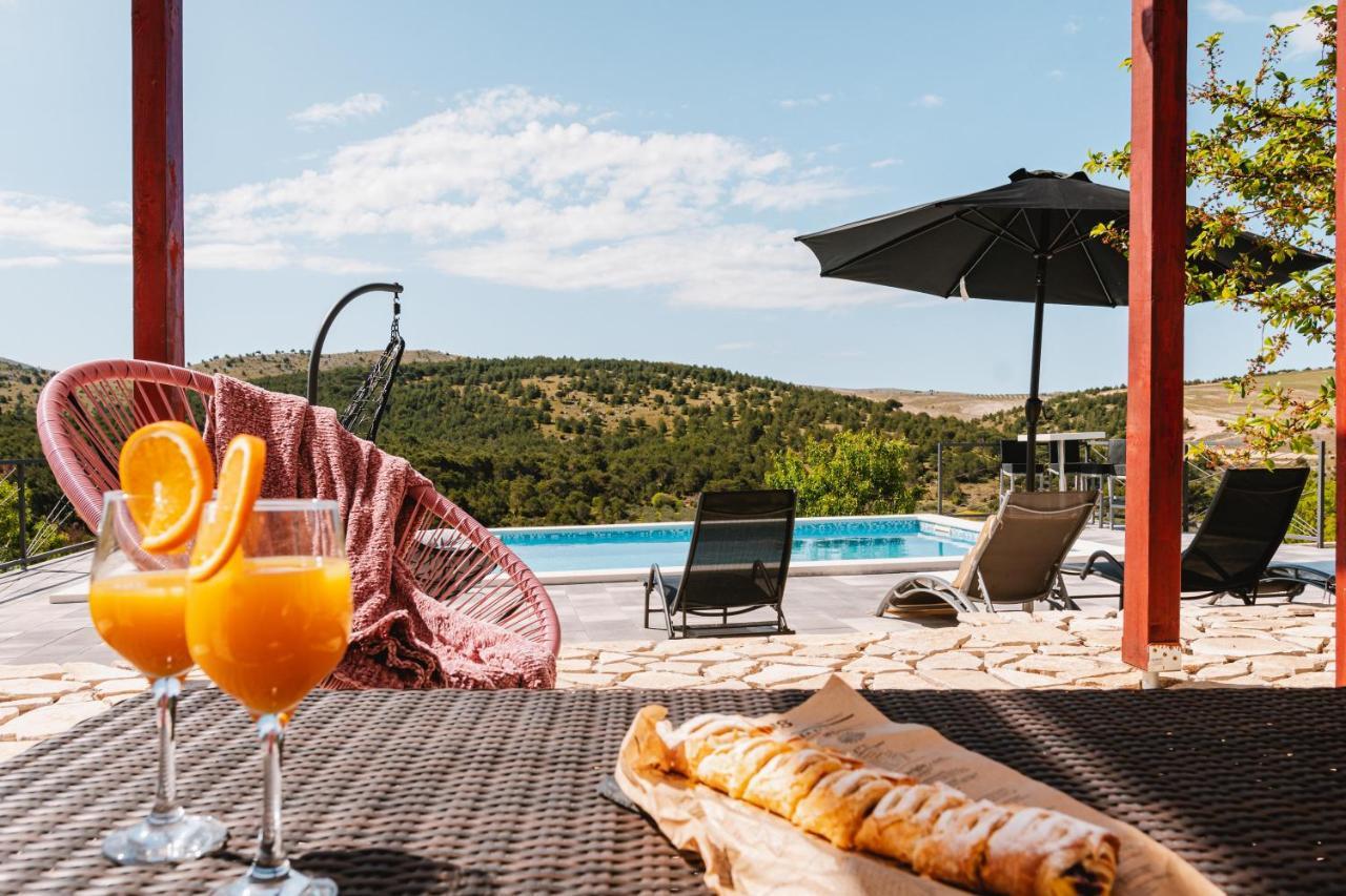Guest House "The View" - With A Pool Donje Polje 외부 사진
