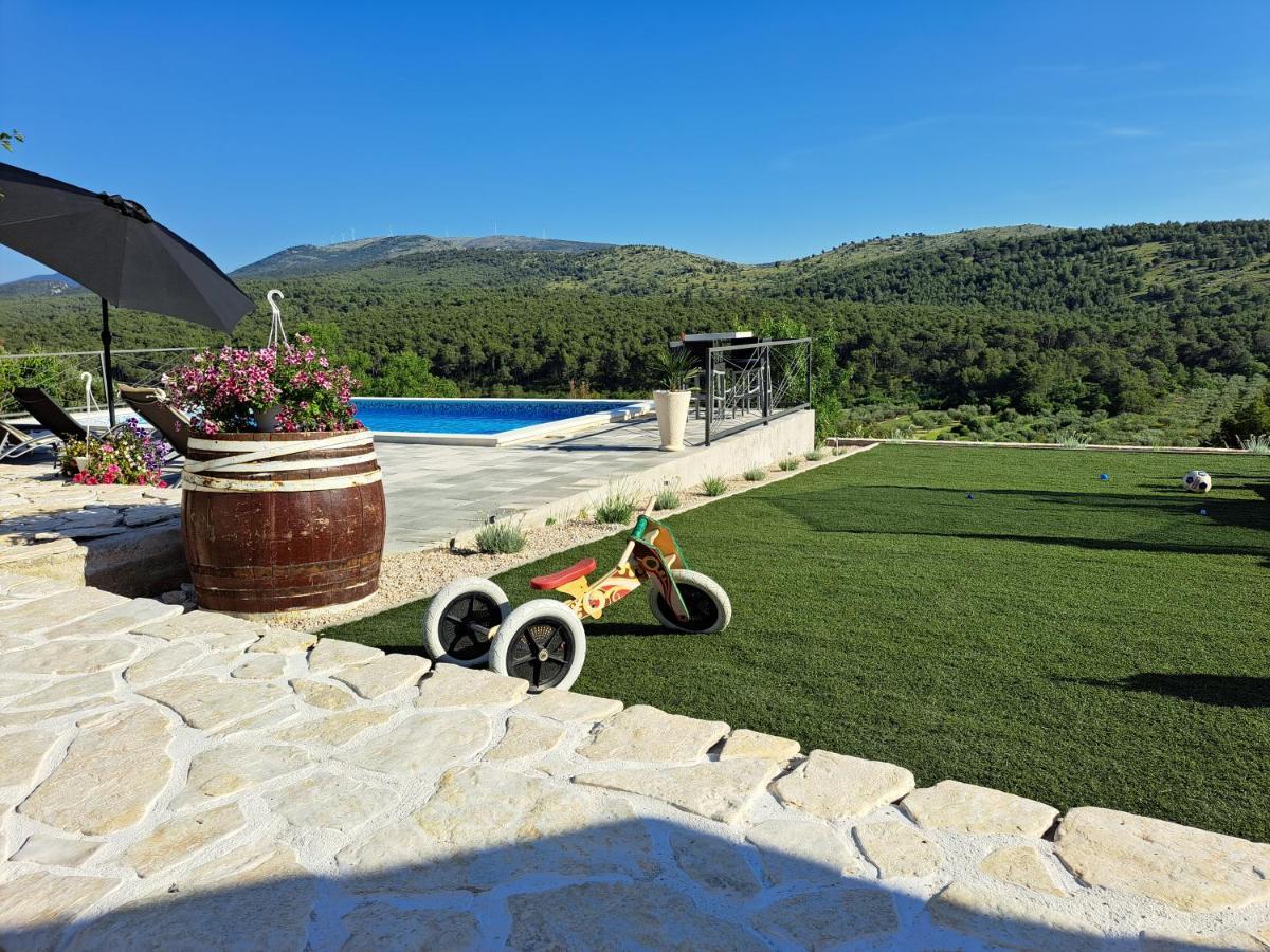 Guest House "The View" - With A Pool Donje Polje 외부 사진